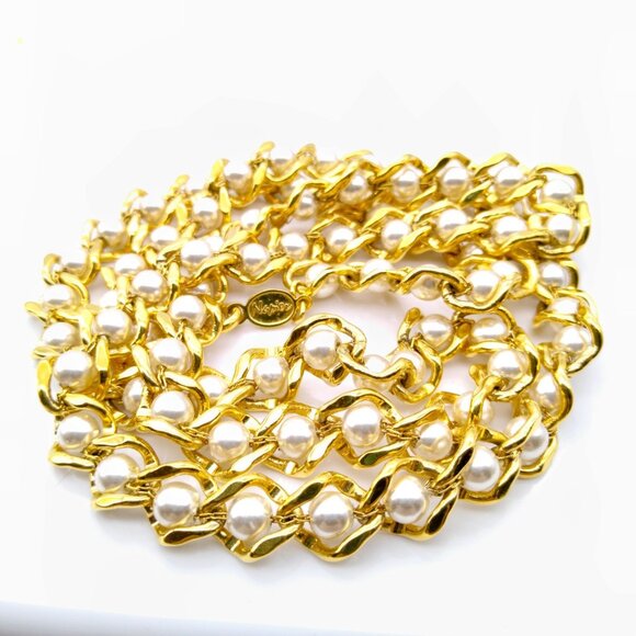 Classic Napier Pearl Chain Necklace, Rich Retro Gold Tone Vintage Strand - Picture 2 of 2